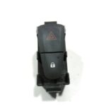 BOUTON DE WARNING DOKKER DACIA 2013