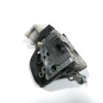 SERRURE PORTE AV G 147
