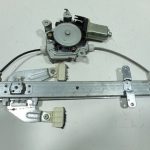 MECANISME+MOTEUR LEVE-GLACE AR D X-TRAIL NISSAN 2006